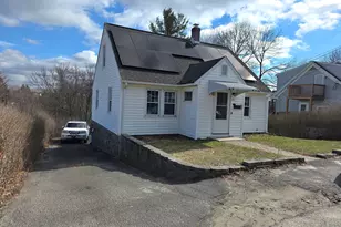 29 Esther Ave, Waterbury, CT 06708 - Photo 2