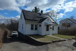 29 Esther Ave, Waterbury, CT 06708 - Photo 1