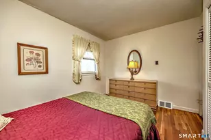 25 Cameo Ct, Stratford, CT 06614 - Photo 28