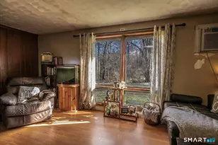 169 Cedar St, Middlefield, CT 06481 - Photo 4