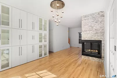 2 Abbey Lane, Newtown, CT 06470 - Photo 6