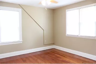 28 Cottage Street #1, New Haven, CT 06511 - Photo 8