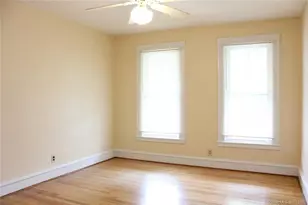 28 Cottage St, New Haven, CT 06511 - Photo 12