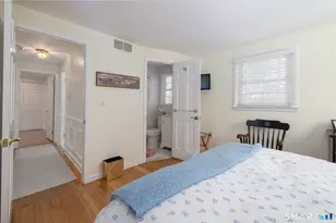 223 Carriage Dr, Middlebury, CT 06762 - Photo 20