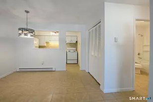 2 Hamre Ln, Branford, CT 06405 - Photo 10