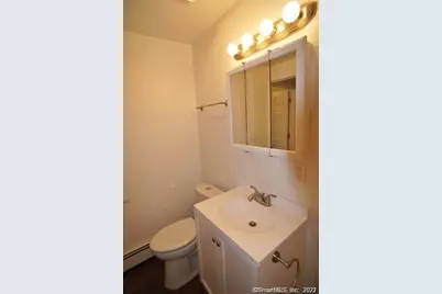 127 Harbor Avenue #5, Norwalk, CT 06850 - Photo 4