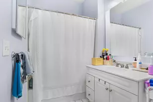 35 W Broad St, Stamford, CT 06902 - Photo 10