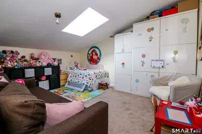 18 Amsterdam Avenue #3A, Bridgeport, CT 06606 - Photo 6