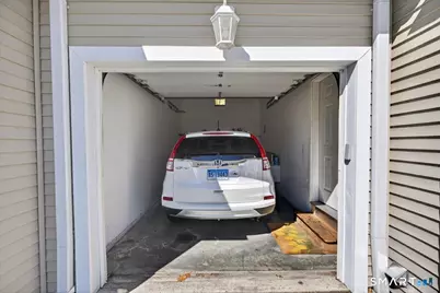 500 Elm Street #13-6, North Haven, CT 06473 - Photo 30