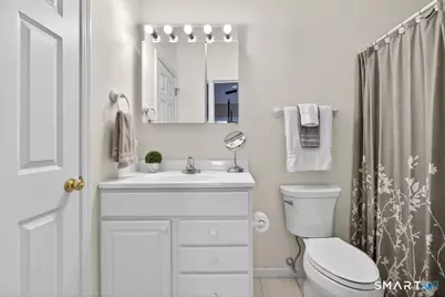 500 Elm Street #13-6, North Haven, CT 06473 - Photo 14