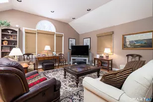 15 Central Rd, Middlebury, CT 06762 - Photo 8