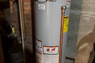 181 Gold St, New Britain, CT 06053 - Photo 16