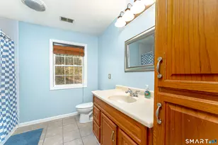 110 Oakwood Cir, Bristol, CT 06010 - Photo 34