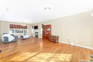 110 Oakwood Cir, Bristol, CT 06010 - Photo 18