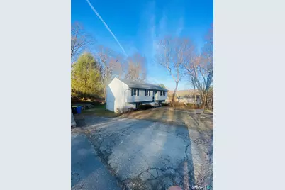 20 Alpine Avenue, Waterbury, CT 06706 - Photo 2