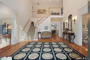 42 Dogwood Ln, Stamford, CT 06903 - Photo 4