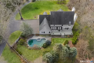 42 Dogwood Lane, Stamford, CT 06903 - Photo 2