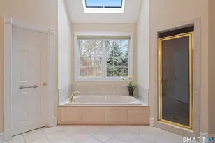 42 Dogwood Ln, Stamford, CT 06903 - Photo 28