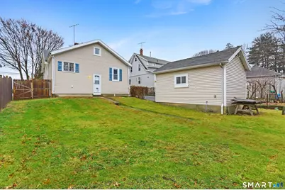 17 Reservoir Avenue, Norwalk, CT 06850 - Photo 4