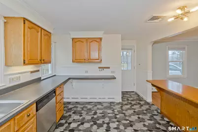 248 Elm Street, Enfield, CT 06082 - Photo 10