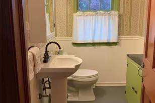 22 Fairview Ave, Madison, CT 06443 - Photo 22