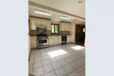 29 Hunts Brook Road, Waterford, CT 06375 - Photo 8