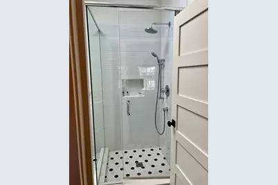 323 Main Street, Old Saybrook, CT 06475 - Photo 18