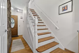 198 Grassy Hill Rd, East Lyme, CT 06333 - Photo 10