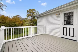 170 Pamela Ave, Groton, CT 06340 - Photo 12
