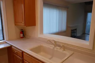 71 Dakota Ln, Stratford, CT 06614 - Photo 8