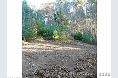 600 Lydall Street, Manchester, CT 06042 - Photo 4