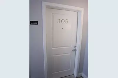947 Hope Street #305, Stamford, CT 06907 - Photo 2