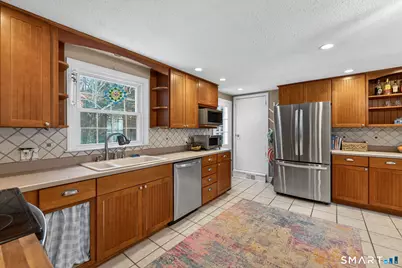 7 Grimes Brook Place, Simsbury, CT 06070 - Photo 6