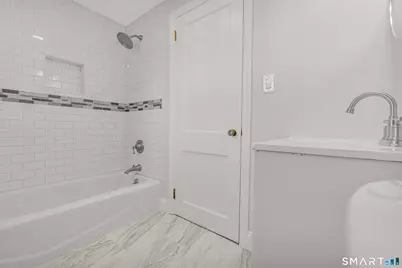 130 Greenfield Avenue, Stratford, CT 06614 - Photo 14