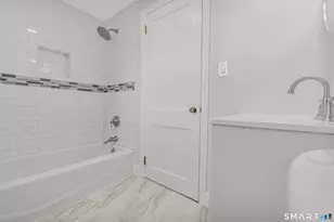 130 Greenfield Ave, Stratford, CT 06614 - Photo 14