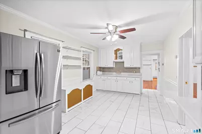 14 Park Street, Stamford, CT 06902 - Photo 6