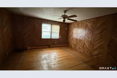 147 Trumbull Avenue, Bridgeport, CT 06606 - Photo 12