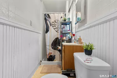 64 Hartford Avenue, Enfield, CT 06082 - Photo 8