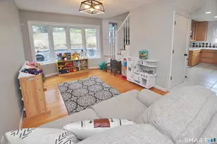 28 Great Pond Rd, Simsbury, CT 06070 - Photo 14