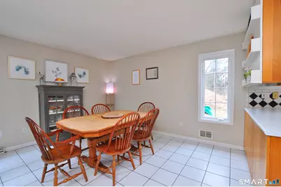 28 Great Pond Road, Simsbury, CT 06070 - Photo 22