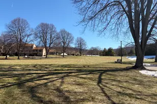 216 Natchaug Dr, Meriden, CT 06450 - Photo 38