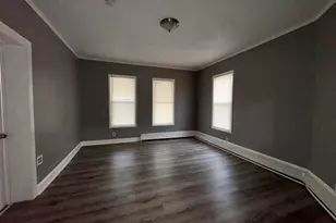 1102 E Main St, Bridgeport, CT 06608 - Photo 10