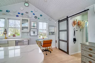 114 Jupiter Point Rd, Groton, CT 06340 - Photo 16