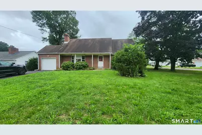 16 Raymond Road, Woodbridge, CT 06525 - Photo 1