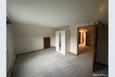 16 Raymond Road, Woodbridge, CT 06525 - Photo 4