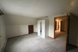 16 Raymond Rd, Woodbridge, CT 06525 - Photo 4