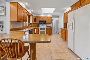 41 Buckland St, Wolcott, CT 06716 - Photo 8