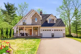 45 Indian Hill Rd, Farmington, CT 06032 - Photo 2