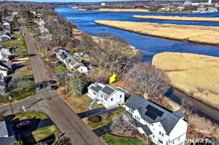 206 Bridgeview Pl, Stratford, CT 06614 - Photo 34