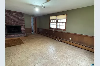 105 Ursini Drive, Hamden, CT 06514 - Photo 32